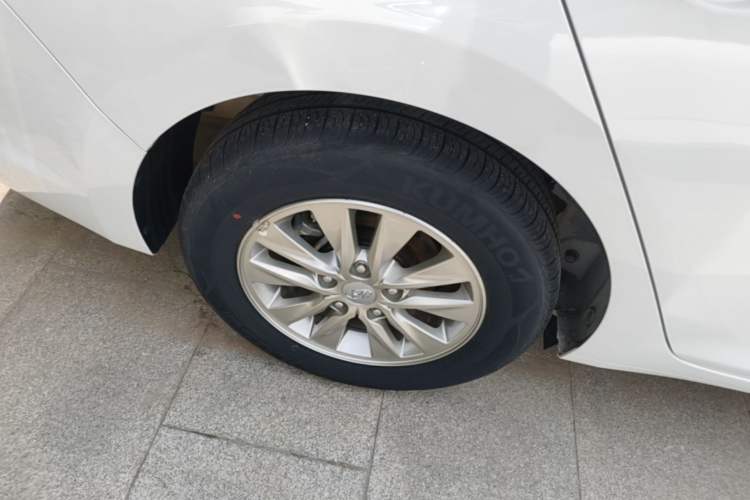 Used Hyundai Celesta 2020 1.6L Automatic GL Enjoyable Edition Exterior 5