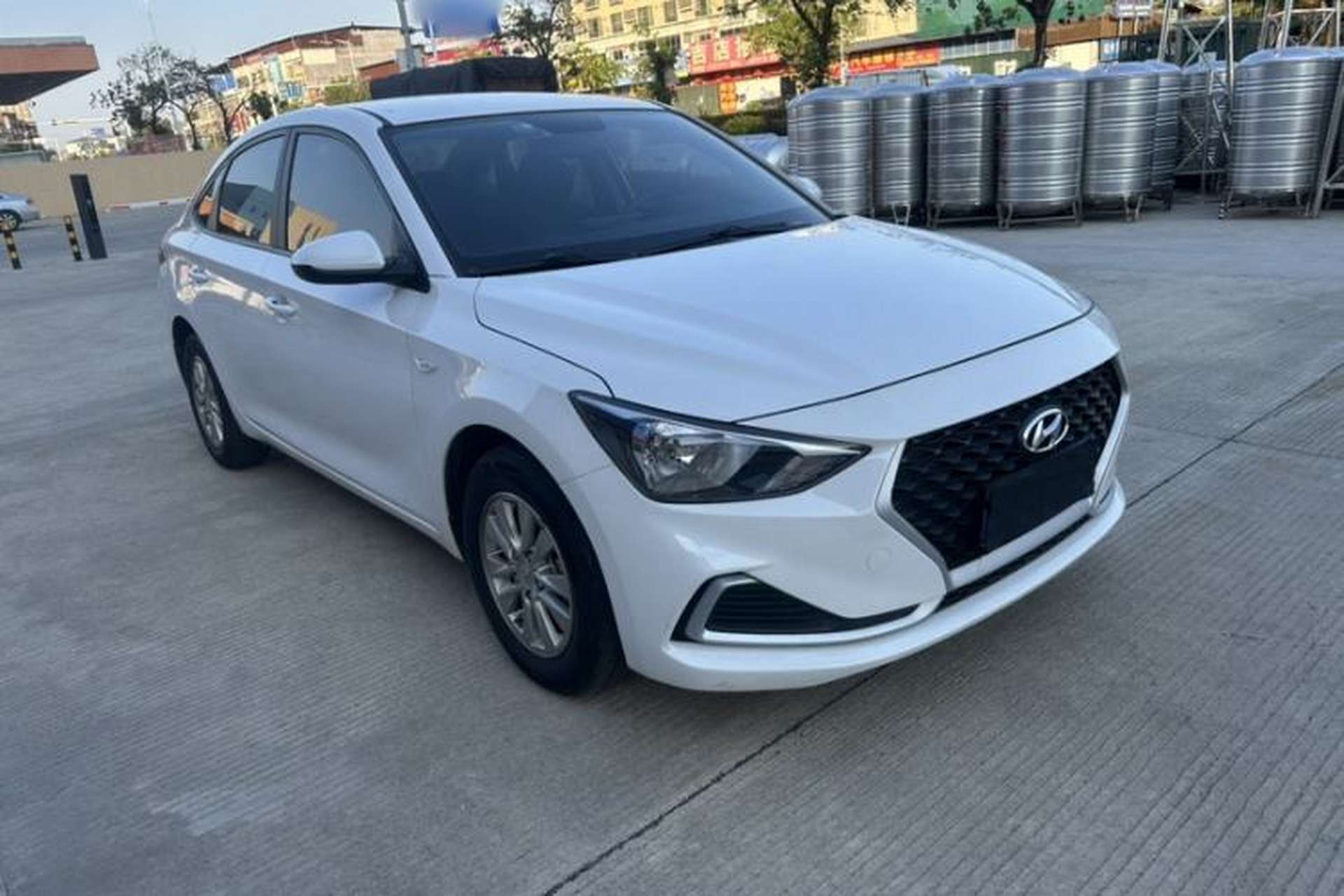 Used Hyundai Celesta 2020 1.6L Automatic GL Enjoyable Edition Exterior 5