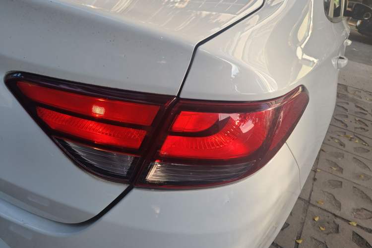 Used Hyundai Celesta 2020 1.6L Automatic GL Enjoyable Edition Exterior 6