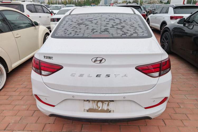 Used Hyundai Celesta 2020 1.6L Automatic GL Enjoyable Edition Exterior 6