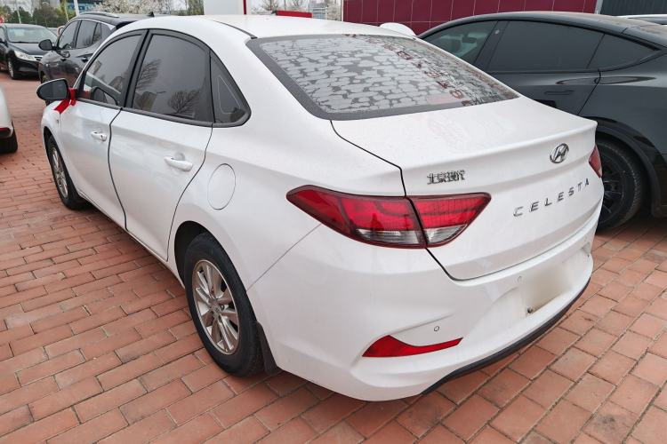 Used Hyundai Celesta 2020 1.6L Automatic GL Enjoyable Edition Exterior 7