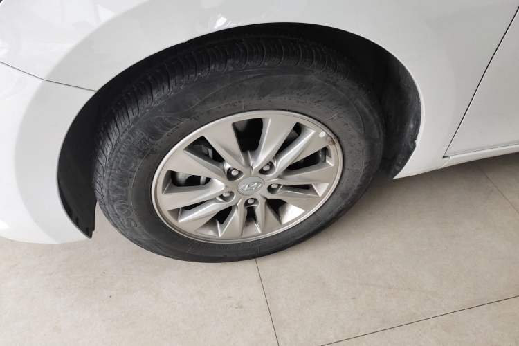 Used Hyundai Celesta 2020 1.6L Automatic GL Enjoyable Edition Exterior 7
