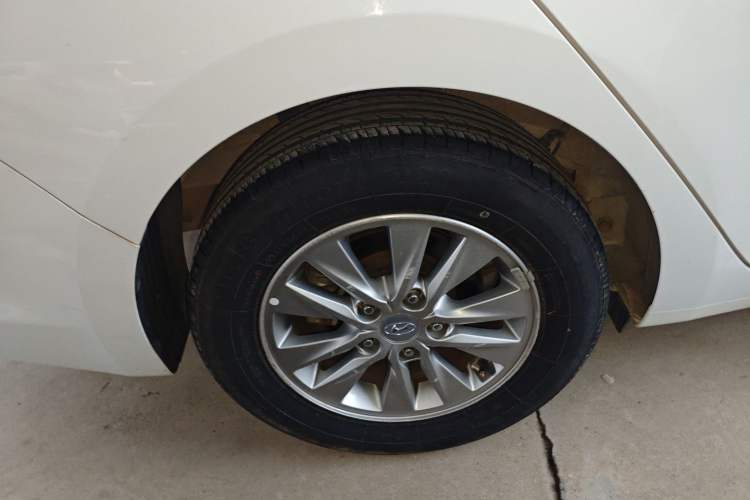 Used Hyundai Celesta 2020 1.6L Automatic GL Enjoyable Edition Exterior 8