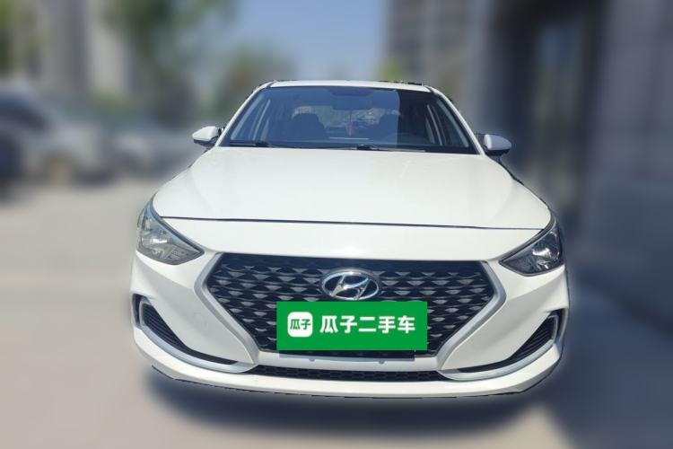 Used Hyundai Celesta 2020 1.6L Automatic GL Enjoyable Edition Front