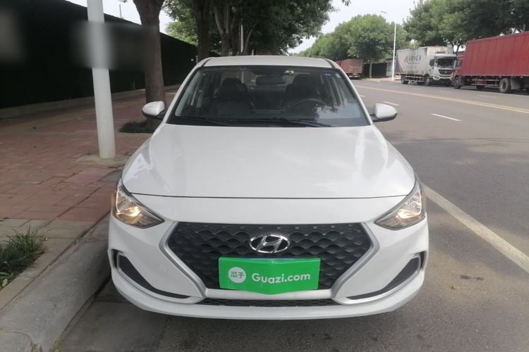 Used Hyundai Celesta 2020 1.6L Automatic GL Enjoyable Edition Front