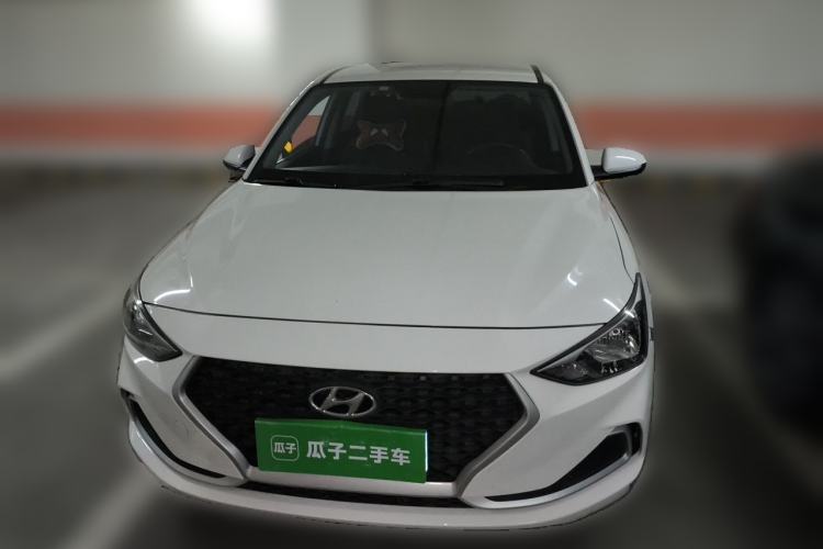 Used Hyundai Celesta 2020 1.6L Automatic GL Enjoyable Edition Front