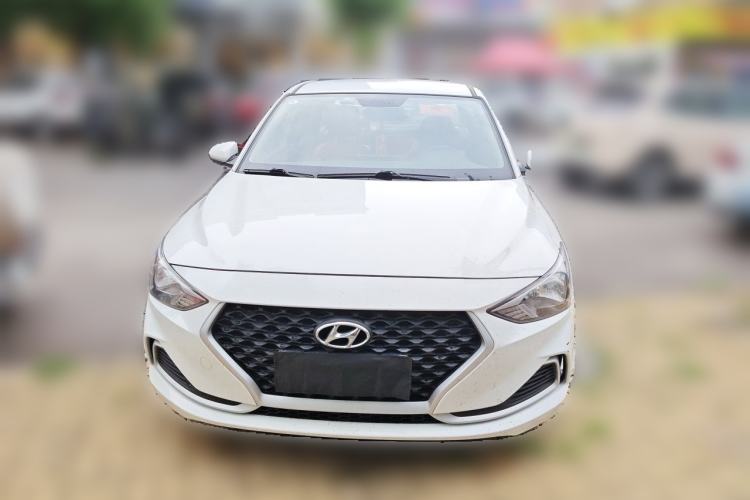 Used Hyundai Celesta 2020 1.6L Automatic GL Enjoyable Edition Front