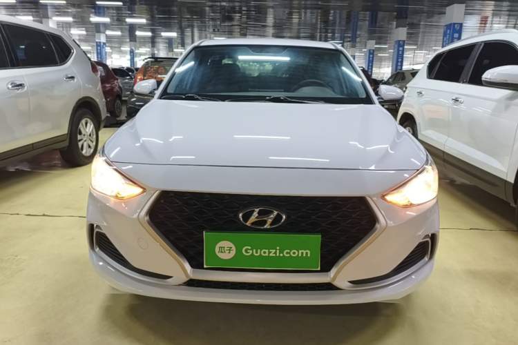 Used Hyundai Celesta 2020 1.6L Automatic GL Enjoyable Edition Front