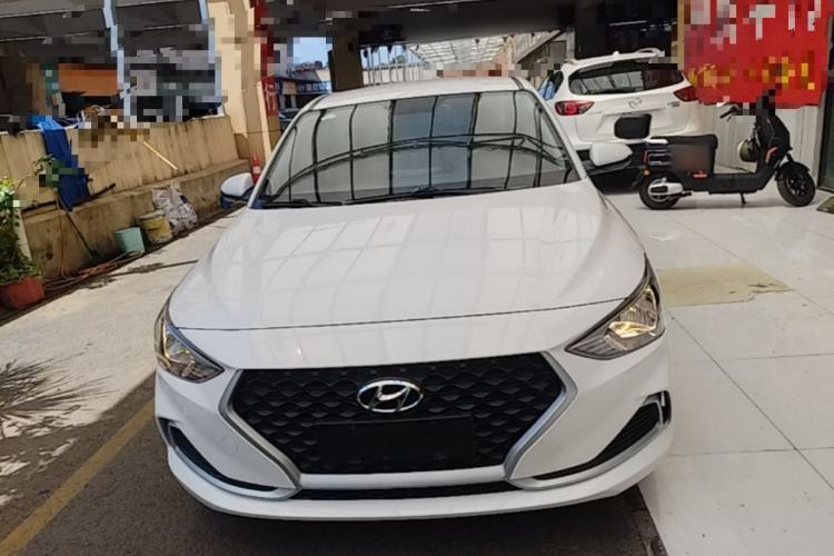 Used Hyundai Celesta 2020 1.6L Automatic GL Enjoyable Edition Front