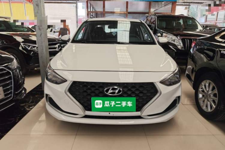 Used Hyundai Celesta 2020 1.6L Automatic GL Enjoyable Edition Front