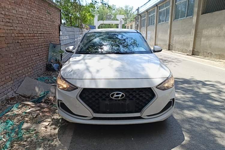 Used Hyundai Celesta 2020 1.6L Automatic GL Enjoyable Edition Front