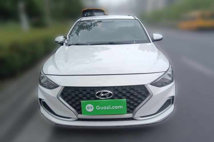 Used Hyundai Celesta 2020 1.6L Automatic GL Enjoyable Edition Front