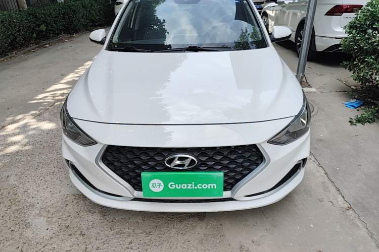 Used Hyundai Celesta 2020 1.6L Automatic GL Enjoyable Edition Front