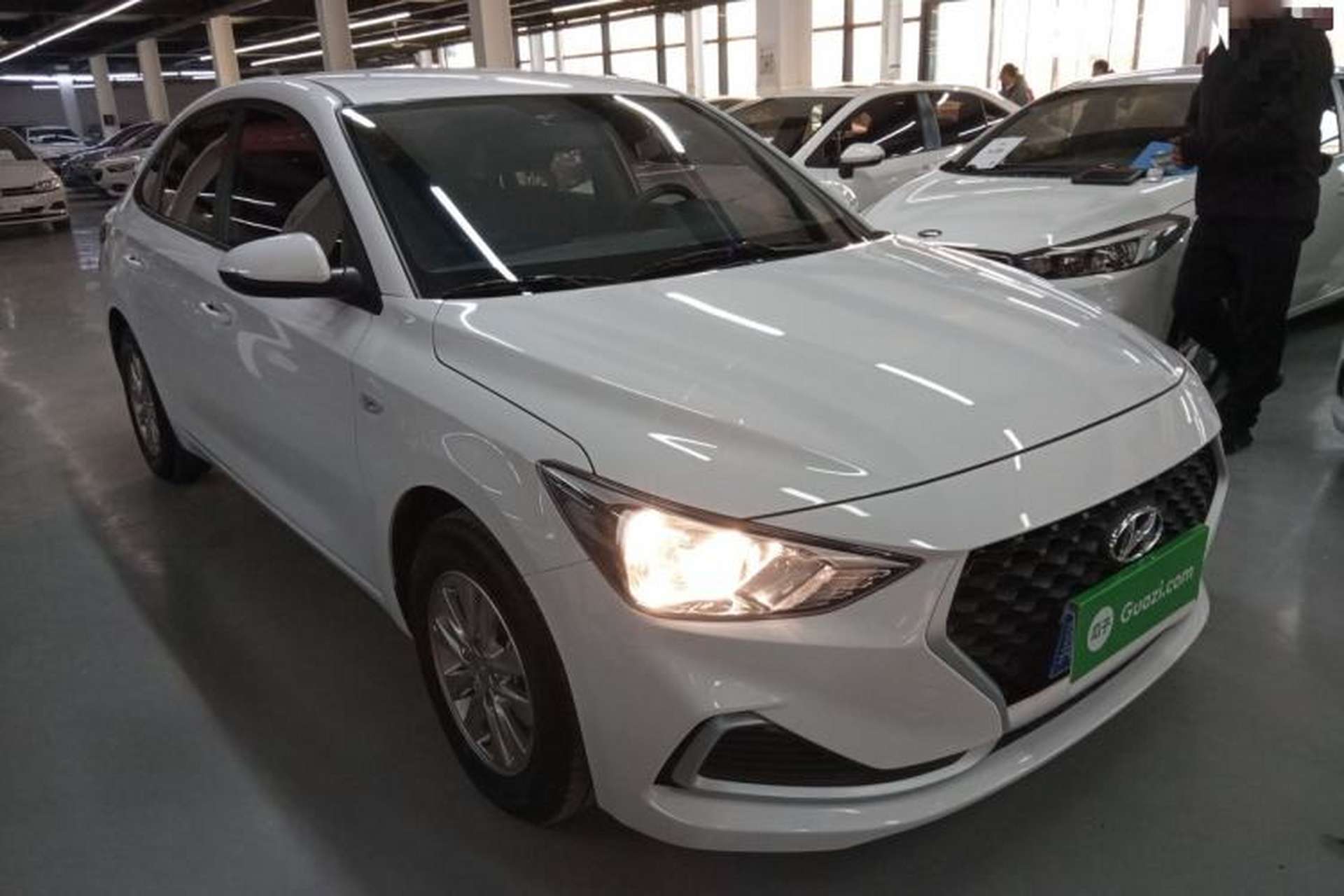 Used Hyundai Celesta 2020 1.6L Automatic GL Enjoyable Edition Front Right 45 Deg