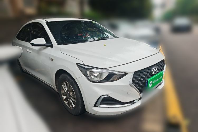 Used Hyundai Celesta 2020 1.6L Automatic GL Enjoyable Edition Front Right 45 Deg