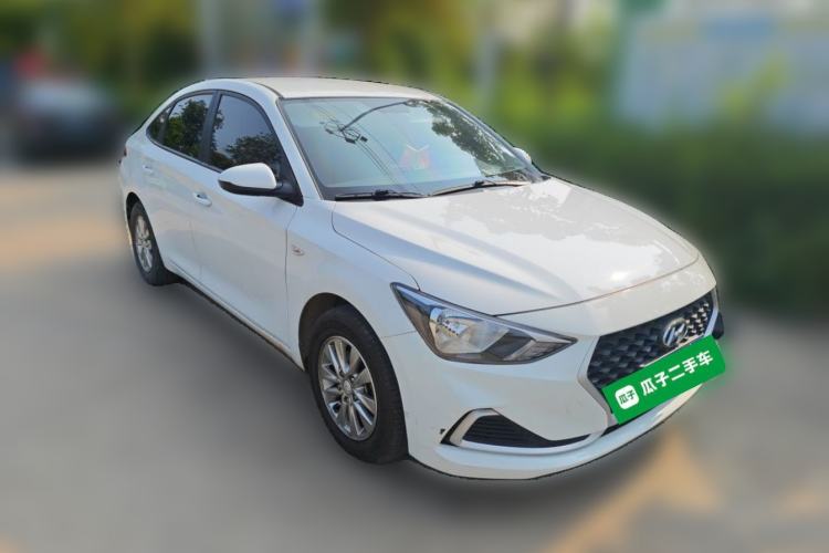 Used Hyundai Celesta 2020 1.6L Automatic GL Enjoyable Edition Front Right 45 Deg