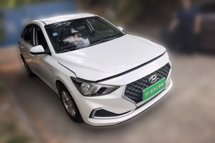 Used Hyundai Celesta 2020 1.6L Automatic GL Enjoyable Edition Front Right 45 Deg