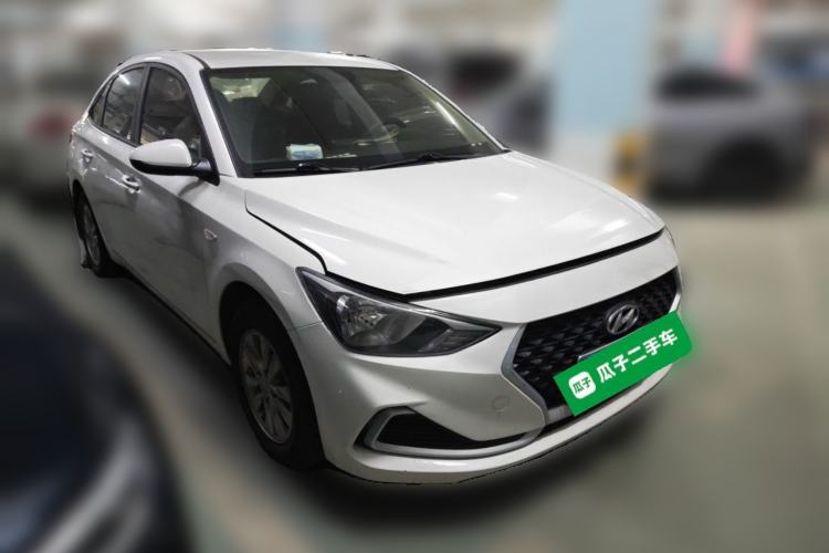 Used Hyundai Celesta 2020 1.6L Automatic GL Enjoyable Edition Front Right 45 Deg