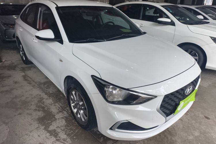 Used Hyundai Celesta 2020 1.6L Automatic GL Enjoyable Edition Front Right 45 Deg