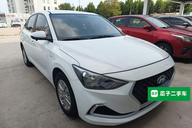 Used Hyundai Celesta 2020 1.6L Automatic GL Enjoyable Edition Front Right 45 Deg