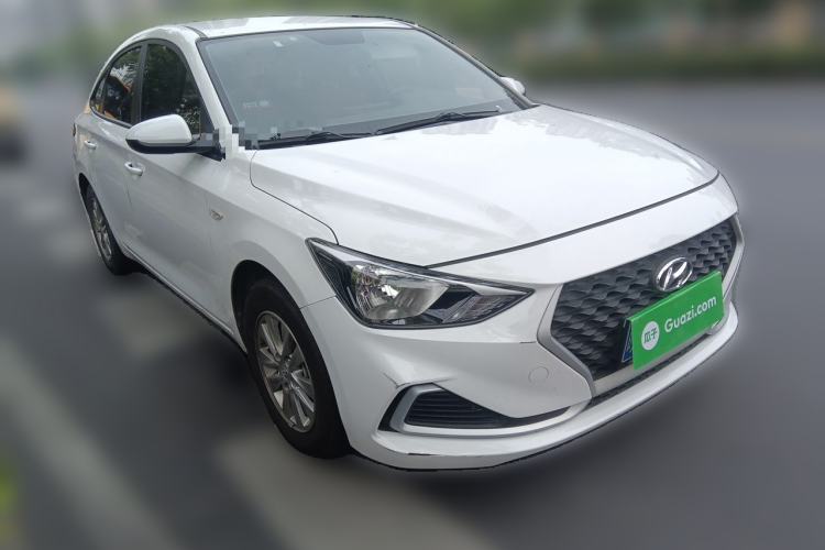 Used Hyundai Celesta 2020 1.6L Automatic GL Enjoyable Edition Front Right 45 Deg