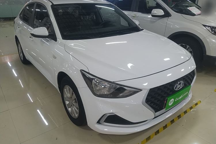 Used Hyundai Celesta 2020 1.6L Automatic GL Enjoyable Edition Front Right 45 Deg