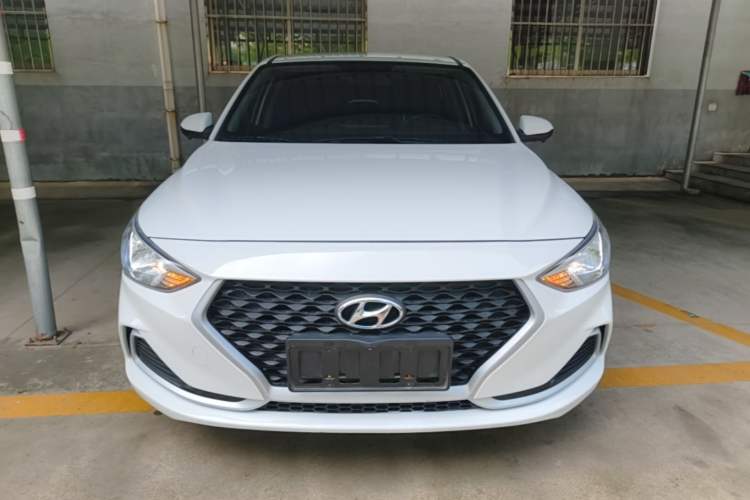 Used Hyundai Celesta 2020 1.6L Automatic GL Enjoyable Edition Front