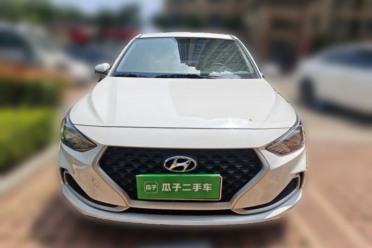 Used Hyundai Celesta 2020 1.6L Automatic GL Enjoyable Edition Front