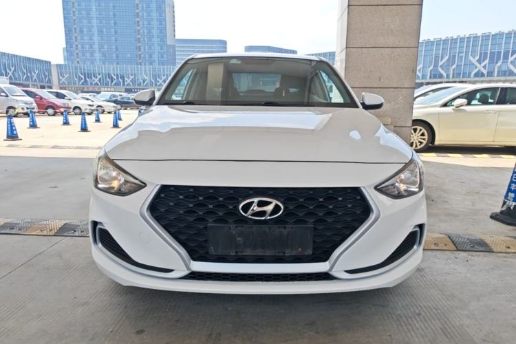 Used Hyundai Celesta 2020 1.6L Automatic GL Enjoyable Edition Front