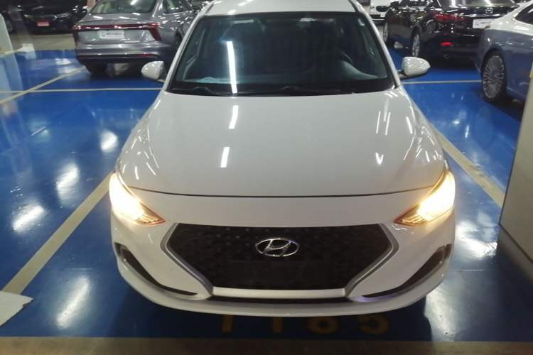 Used Hyundai Celesta 2020 1.6L Automatic GL Enjoyable Edition Front
