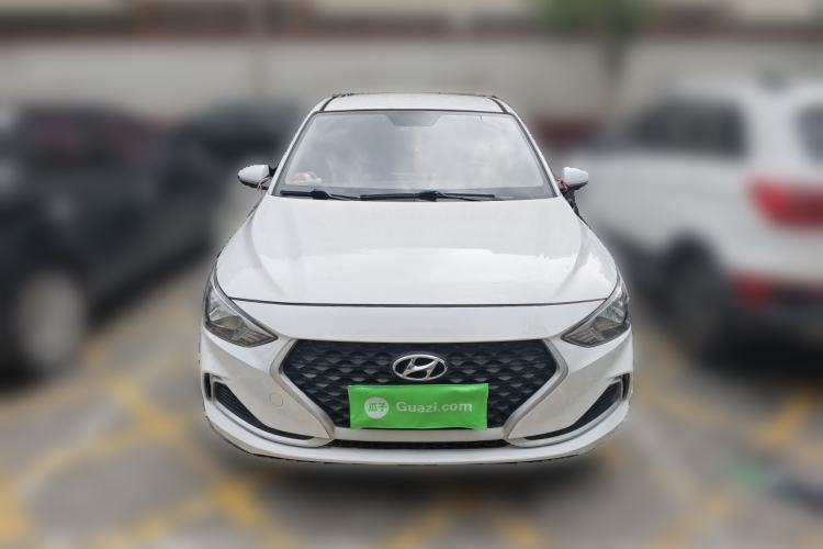 Used Hyundai Celesta 2020 1.6L Automatic GL Enjoyable Edition Front