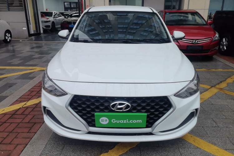 Used Hyundai Celesta 2020 1.6L Automatic GL Enjoyable Edition Front