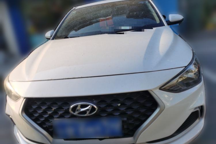 Used Hyundai Celesta 2020 1.6L Automatic GL Enjoyable Edition Front