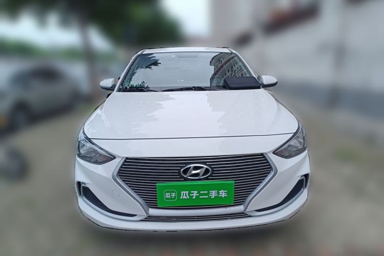 Used Hyundai Celesta 2020 1.6L Automatic GL Enjoyable Edition Front