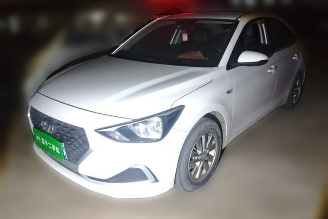Used Hyundai Celesta 2020 1.6L Automatic GL Enjoyable Edition