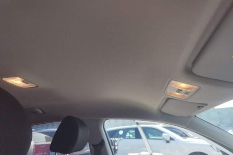 Used Hyundai Celesta 2020 1.6L Automatic GL Enjoyable Edition Headliner