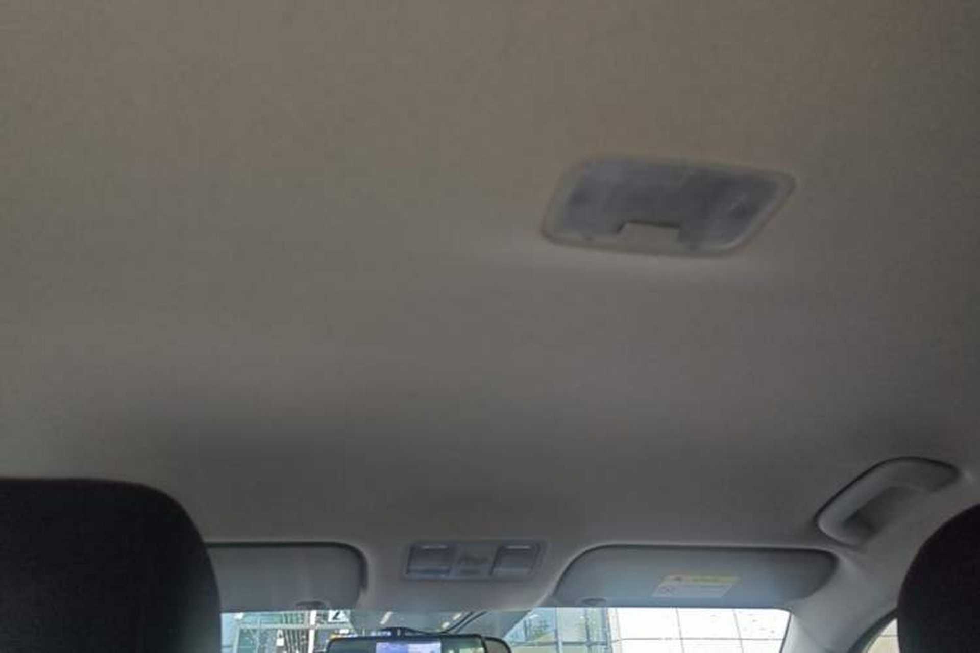 Used Hyundai Celesta 2020 1.6L Automatic GL Enjoyable Edition Headliner