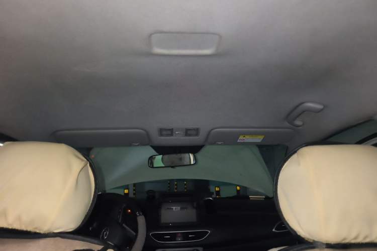 Used Hyundai Celesta 2020 1.6L Manual GLS Value Edition Headliner