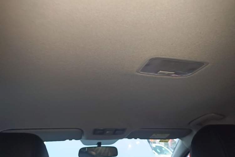 Used Hyundai Celesta 2020 1.6L Automatic GL Enjoyable Edition Headliner