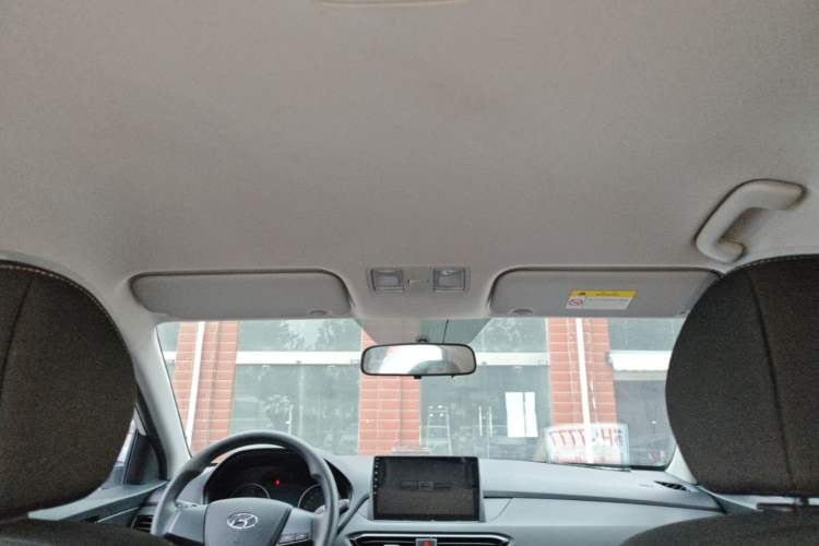 Used Hyundai Celesta 2020 1.6L Automatic GL Enjoyable Edition Headliner