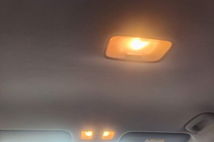 Used Hyundai Celesta 2020 1.6L Automatic GL Enjoyable Edition Headliner