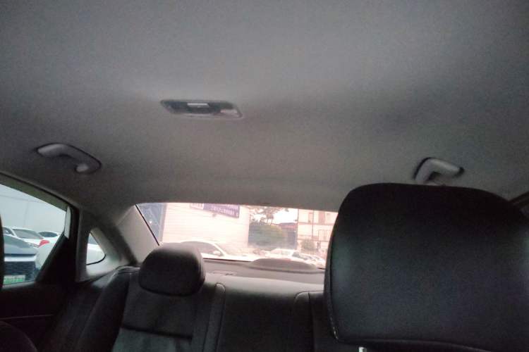 Used Hyundai Celesta 2020 1.6L Automatic GL Enjoyable Edition Headliner