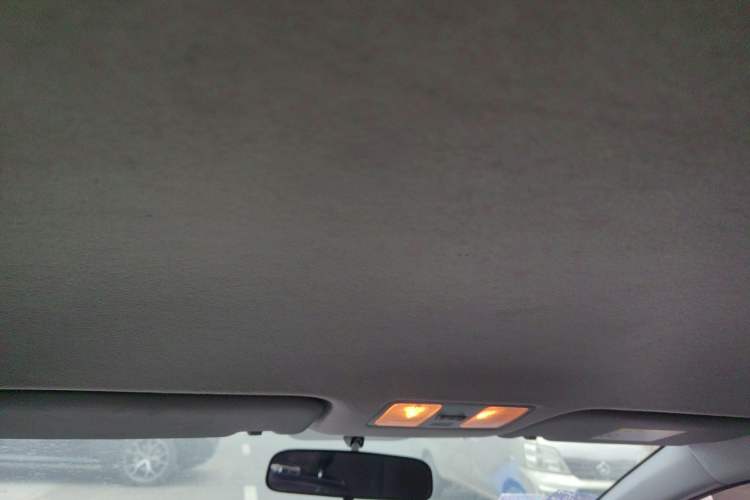 Used Hyundai Celesta 2020 1.6L Automatic GL Enjoyable Edition Headliner