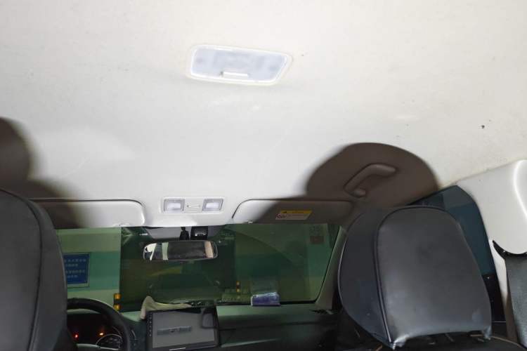 Used Hyundai Celesta 2020 1.6L Automatic GL Enjoyable Edition Headliner