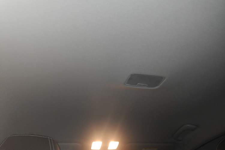 Used Hyundai Celesta 2020 1.6L Automatic GL Enjoyable Edition Headliner