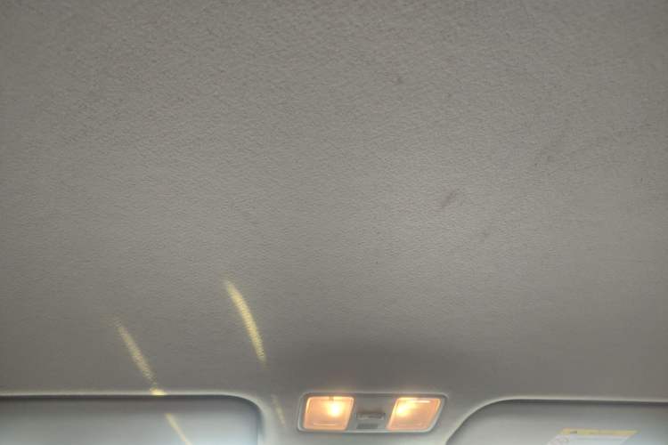 Used Hyundai Celesta 2020 1.6L Automatic GL Enjoyable Edition Headliner