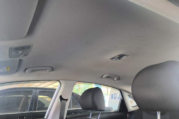 Used Hyundai Celesta 2020 1.6L Automatic GL Enjoyable Edition Headliner
