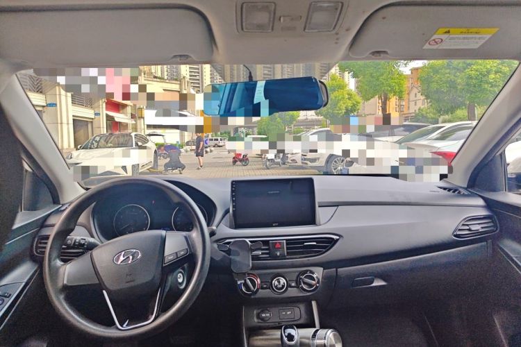 Used Hyundai Celesta 2020 1.6L Automatic GL Enjoyable Edition Headliner