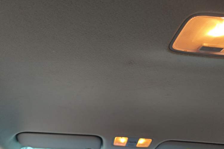 Used Hyundai Celesta 2020 1.6L Automatic GL Enjoyable Edition Headliner