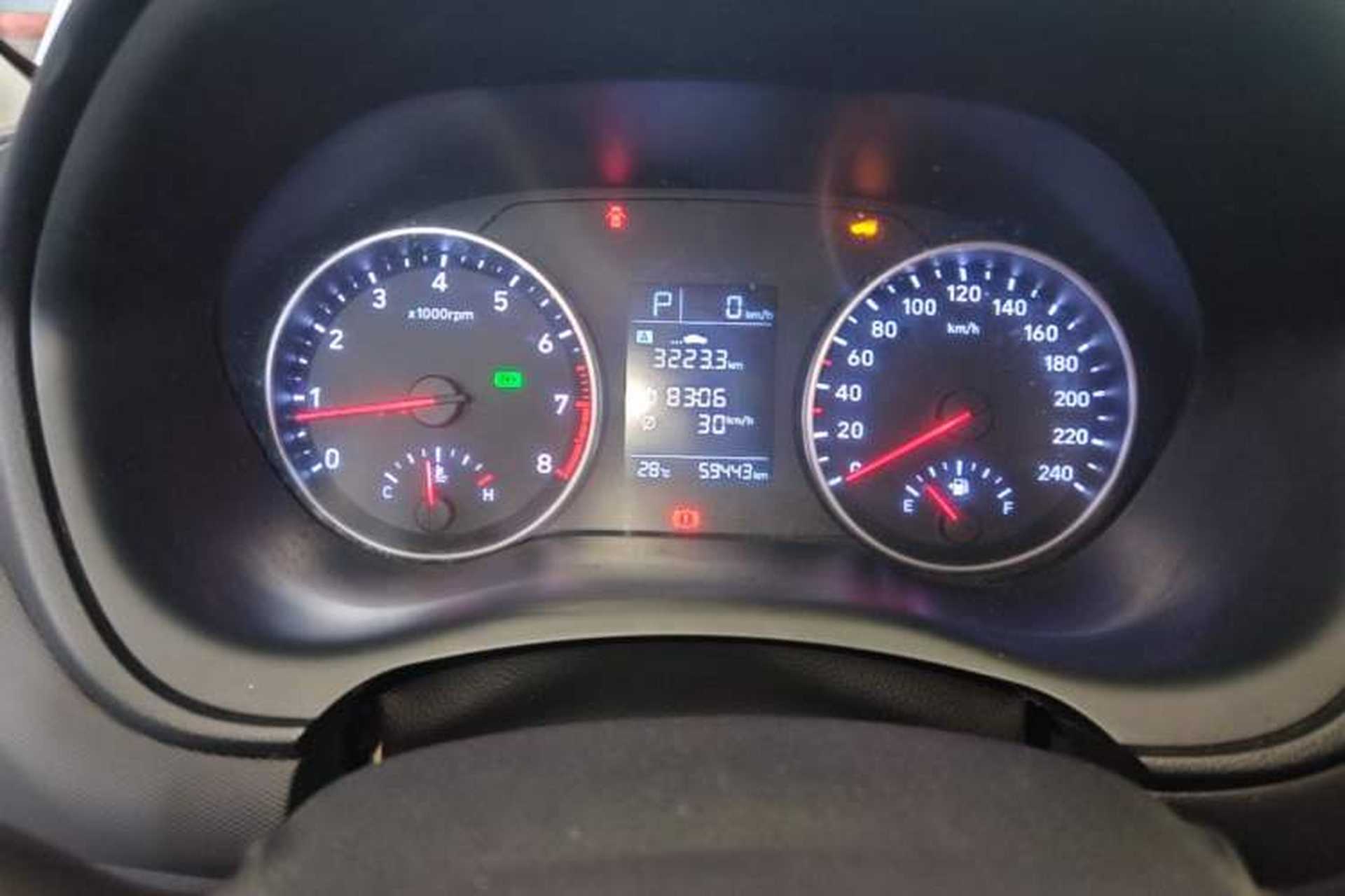Used Hyundai Celesta 2020 1.6L Automatic GL Enjoyable Edition Instrument Cluster